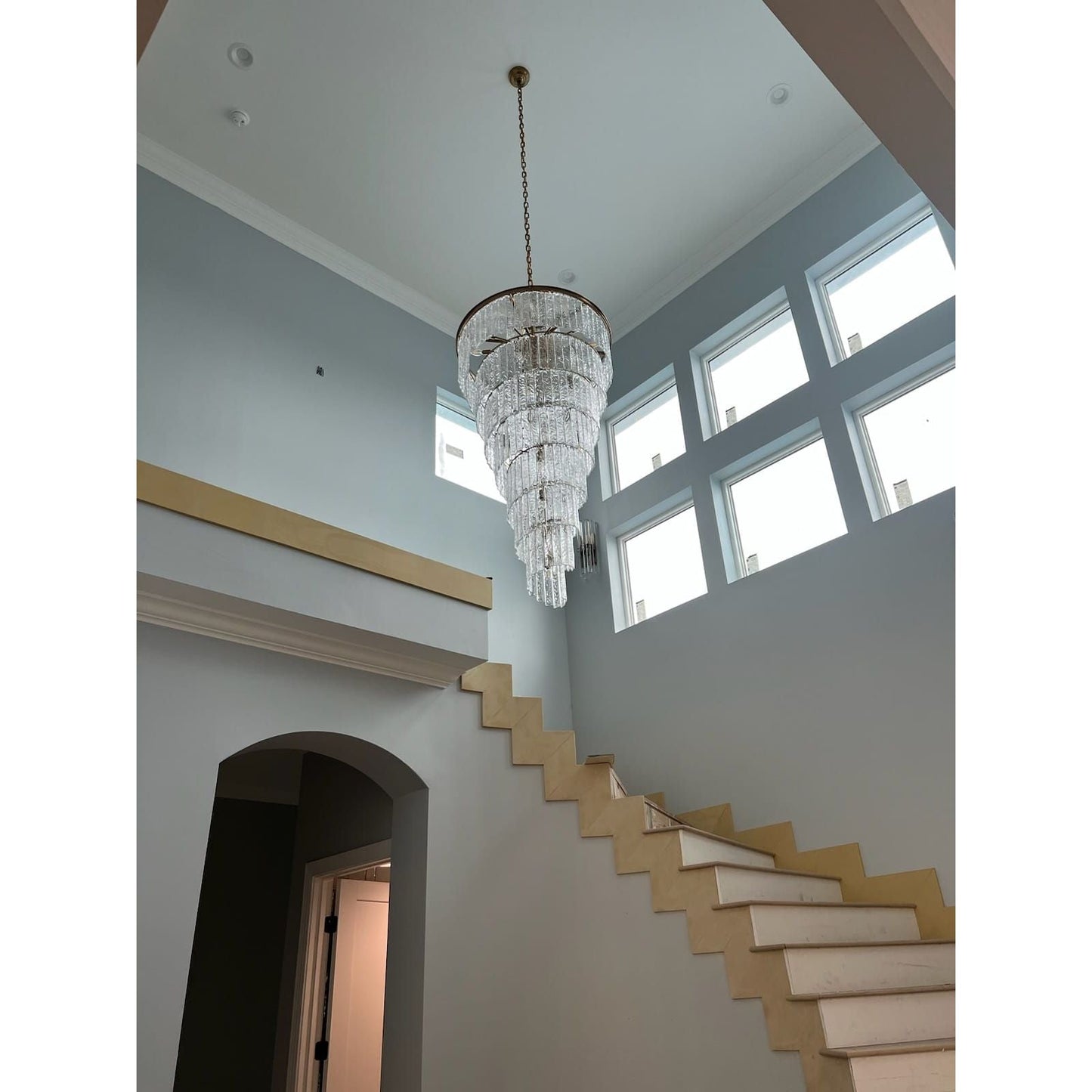 Seline Spiral Tiered/ Layered Cracked Textured Glass Chandelier - Kavker