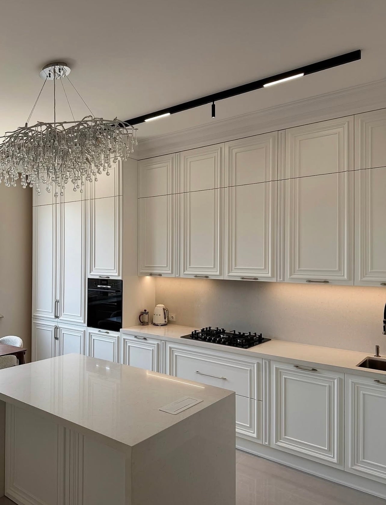 Livio Oval Branching Teardrop Chandelier - Kavker