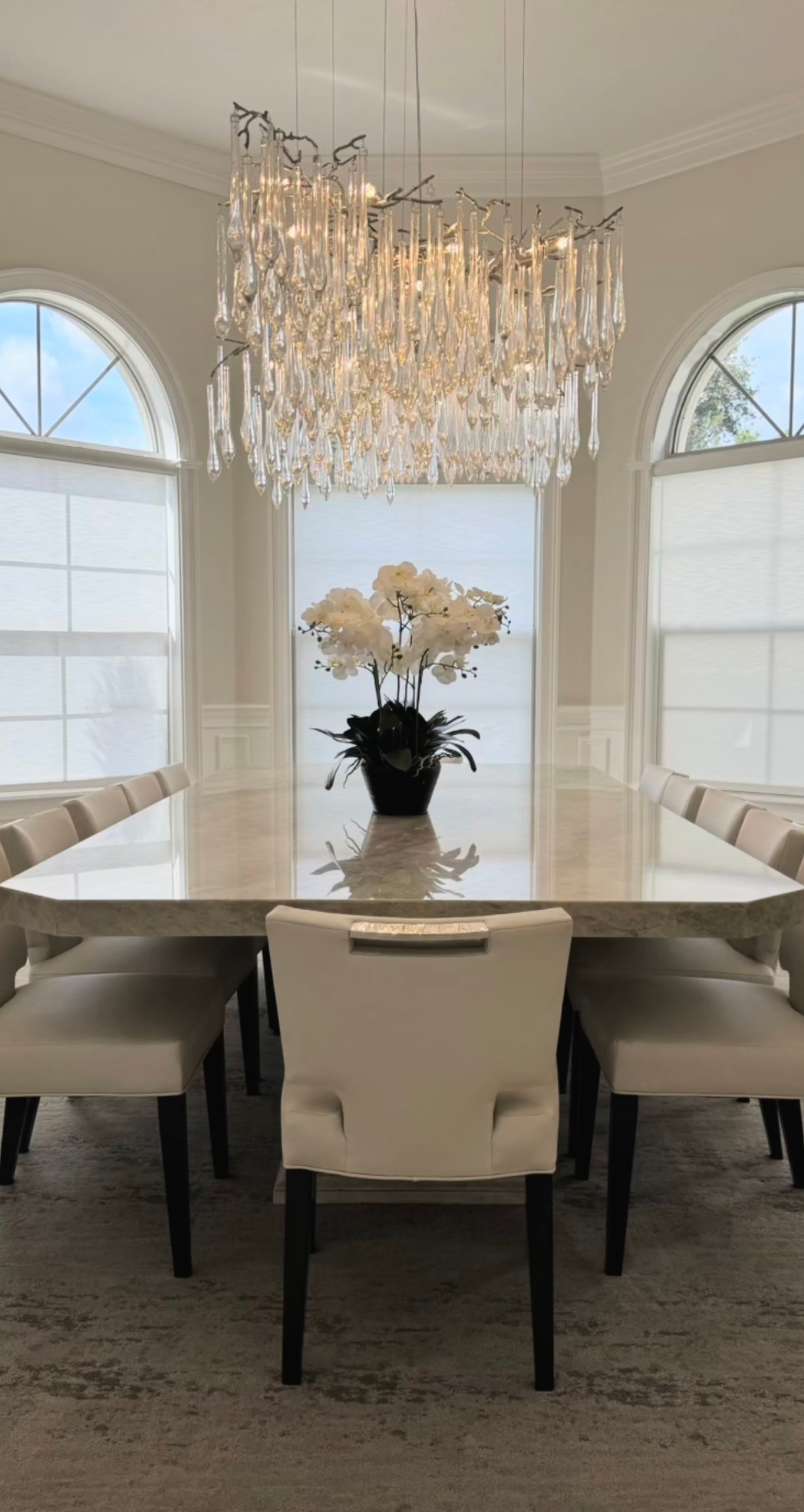 Livio Branching Hallway Chandelier - Kavker