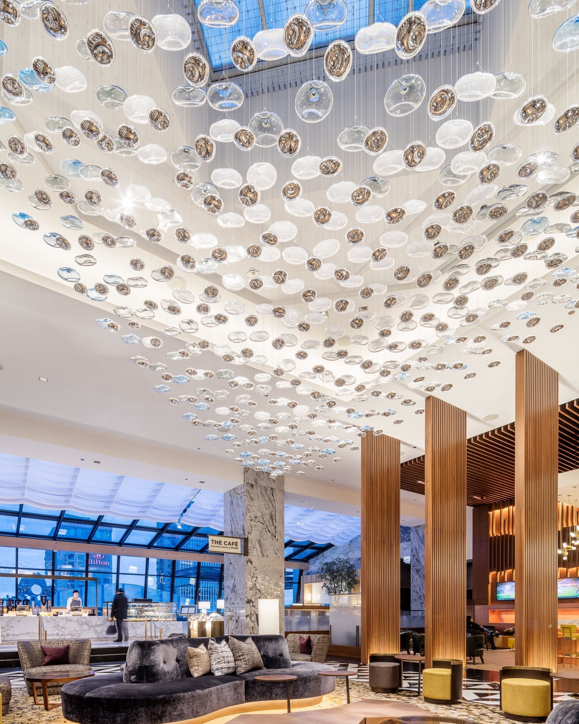 Flying Surge Chandelier-Kavker