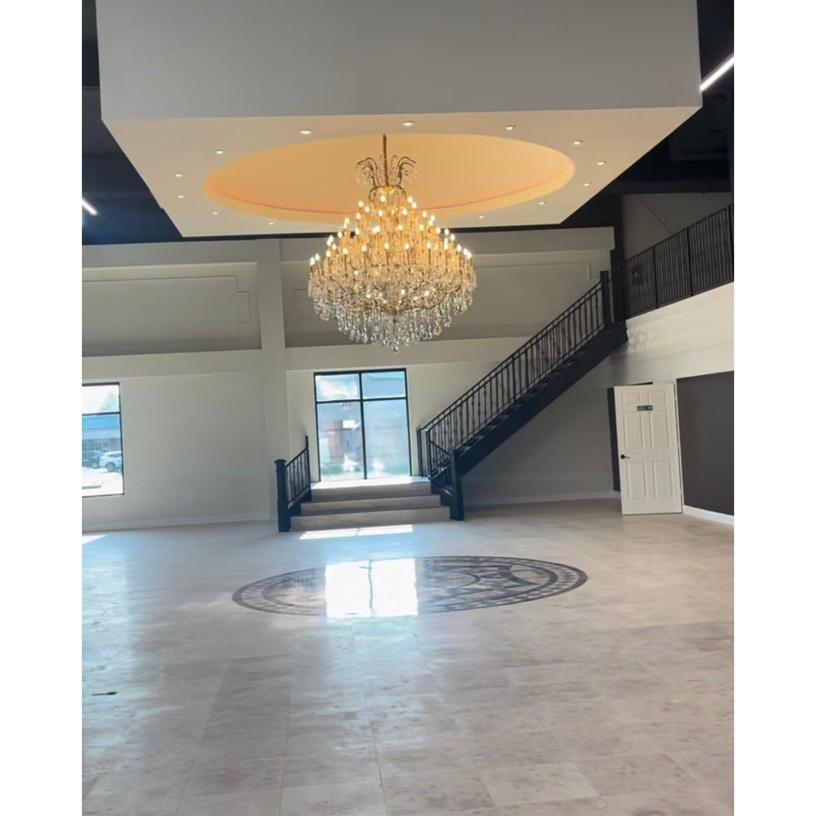 66L Rococo / Maria Theresa Foyer Classic Crystal Chandelier - Kavker