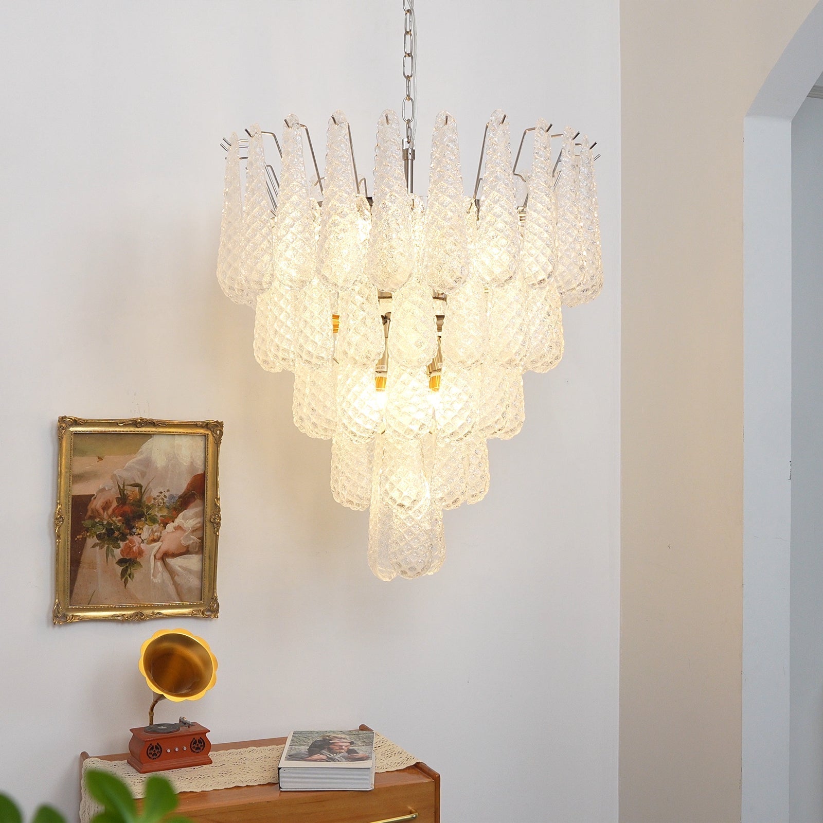 Exquisite Murano Glass Dewdrop Chandelier