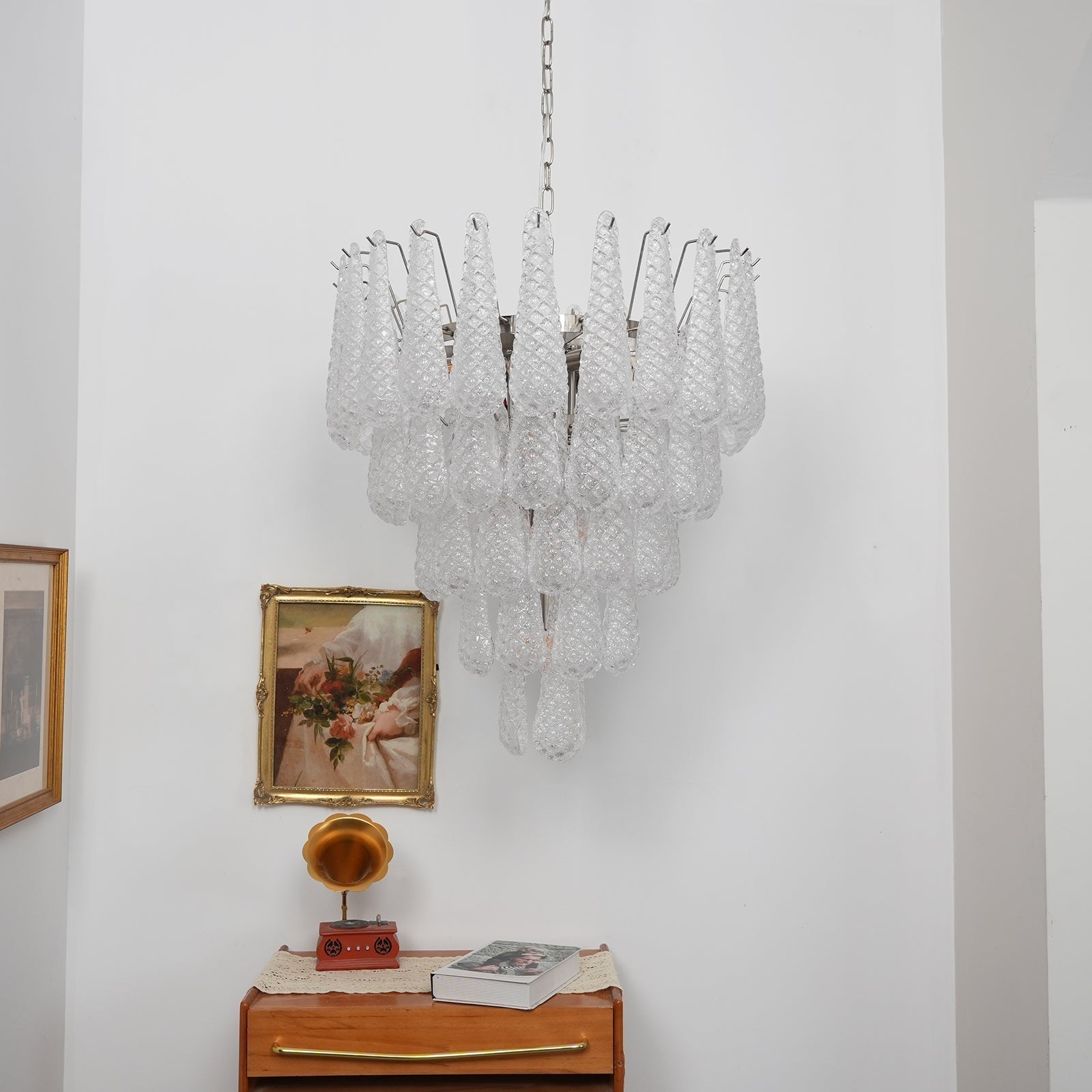 Exquisite Murano Glass Dewdrop Chandelier