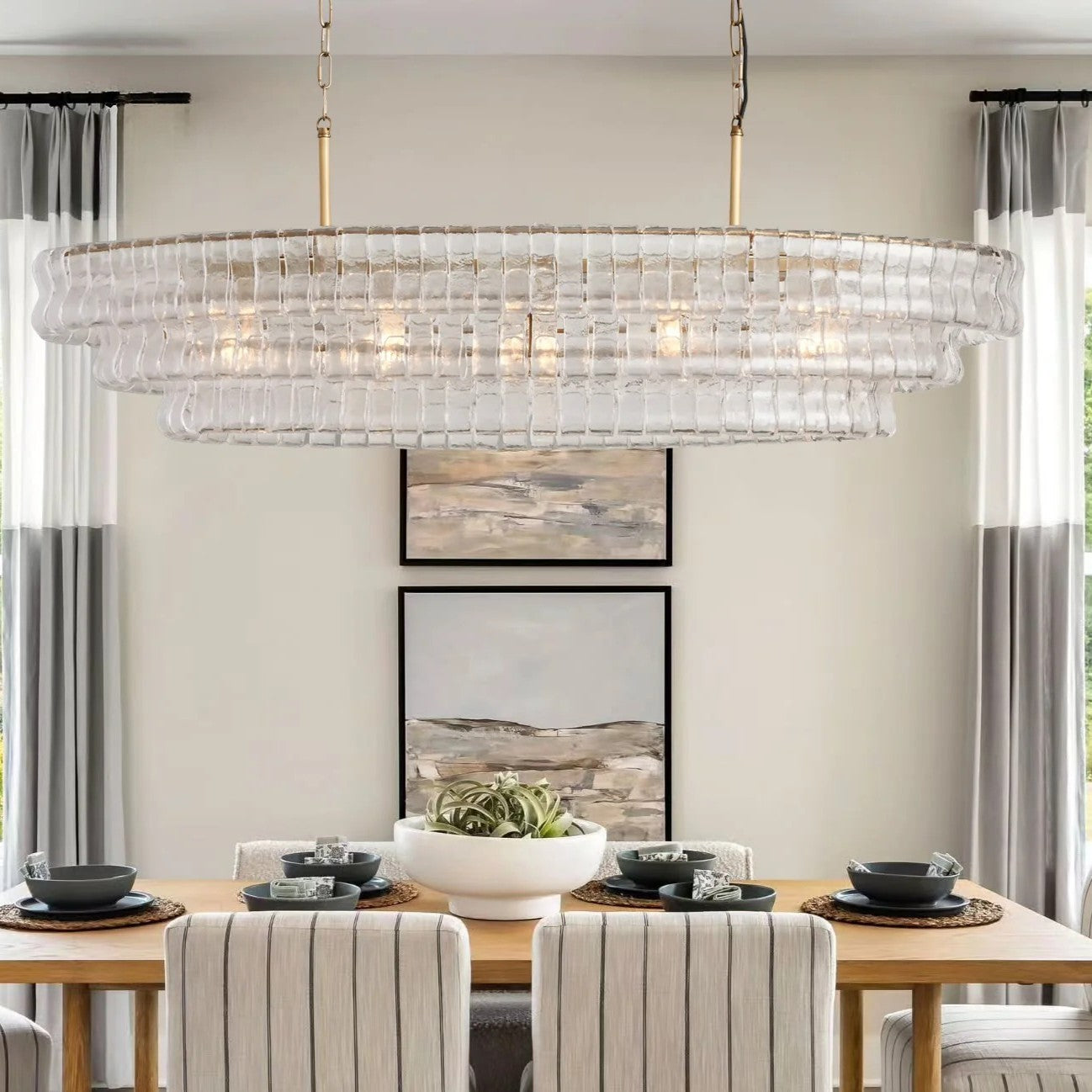 Ghiaccio Oval Chandelier Light